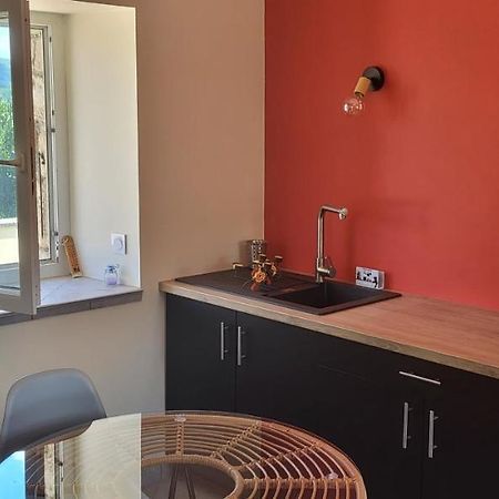 Maisonnette En Pierre Renovee Lamastre Luaran gambar